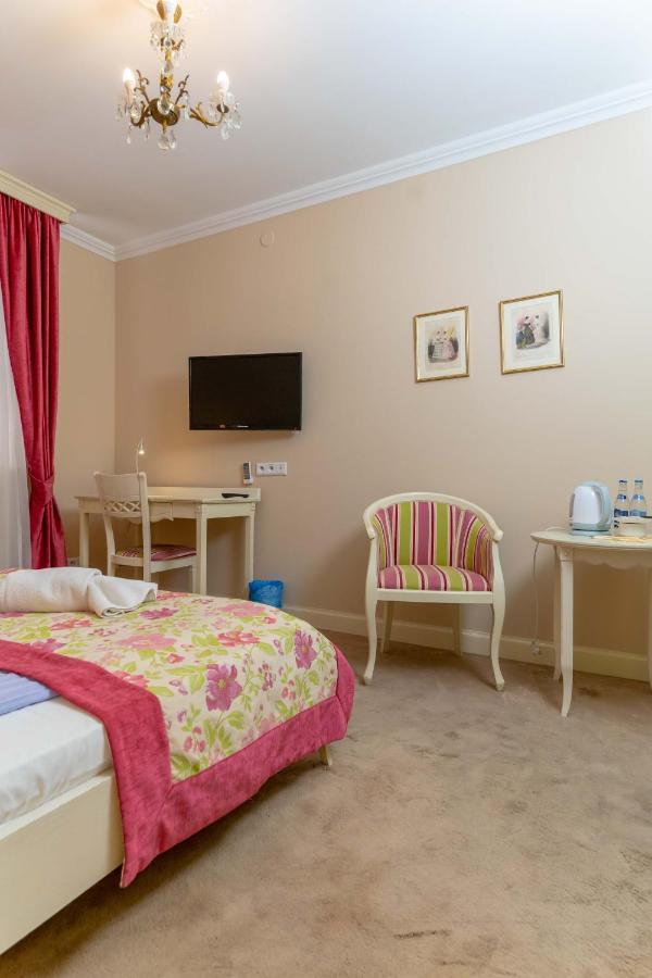 Resovia Residence Hotel*** Rzeszow Exterior photo